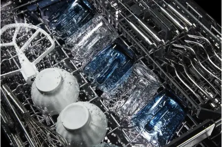 چراغ rinse ماشین ظرفشویی, چراغ rinse روشن است ولی مخزن پره