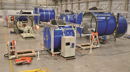 دستگاه قالب گیری چرخشی چیست و چگونه کار می کند؟