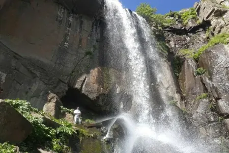 آبشار ورزان, ییلاق سوباتان