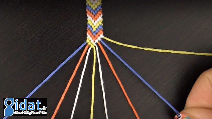 آموزش بافت دستبند دوستی - نخ وسط کار