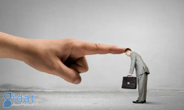 چطور با یک رئیس سختگیر کار کنیم و موفق شویم؟‌