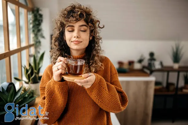 زن لذت از چای