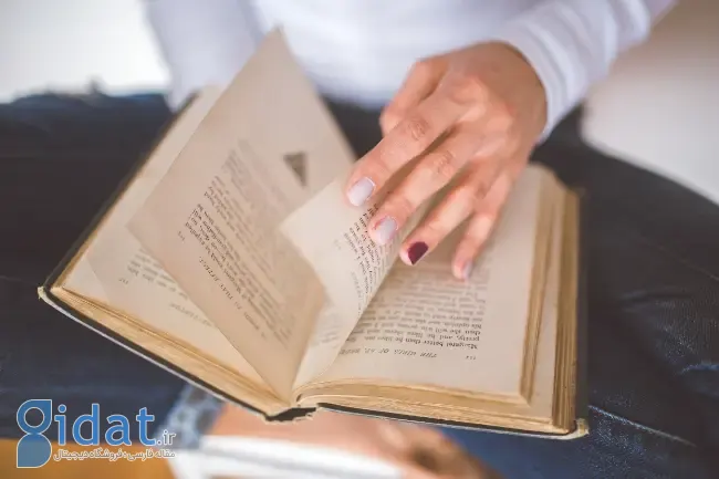 چگونه بیشتر کتاب بخوانیم؟ ۷ ترفند عملی برای کسانی که ادعا میکنند «وقت ندارند»