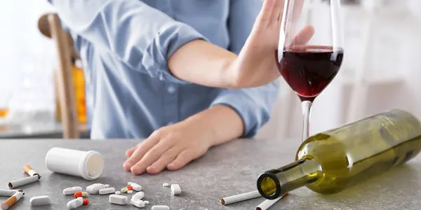 دست رد به شراب و الکل در کنار داروها