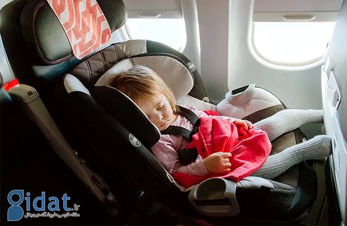 آیا بلیط هواپیما برای کودکان نیم بها است؟