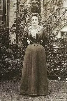 خانم کلارا زتکین (1857-1933)