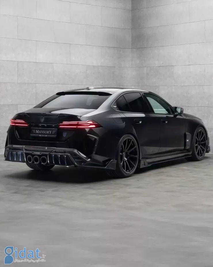 بی‌ ام‌ و M5 منصوری