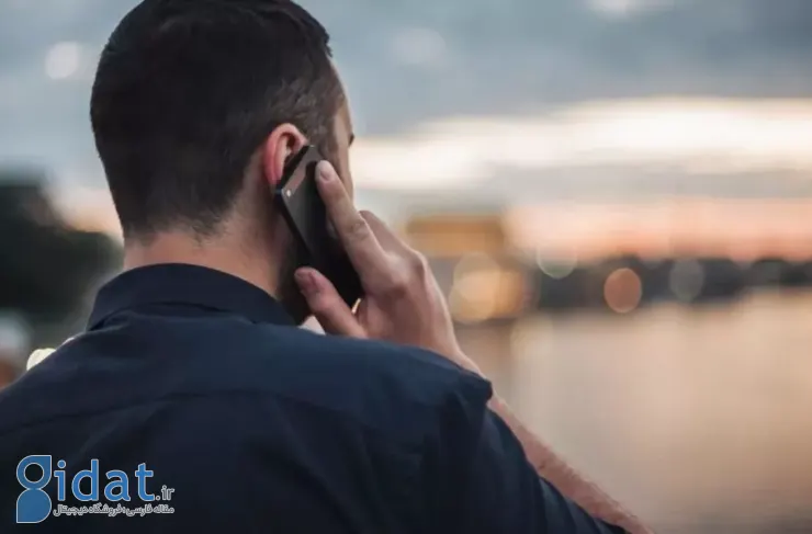 محققان از طریق ارتعاشات ظریف تلفن، مکالمات تلفنی را استراق سمع می‌کردند