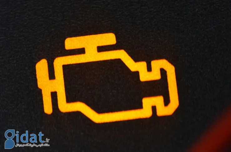 علت چشمک زدن چراغ چک خودرو چیست و برای برطرف شدن آن چه باید کرد؟