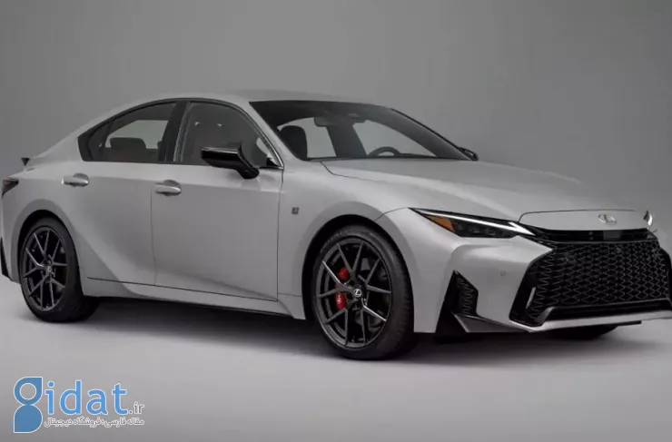 لکسوس IS مدل ۲۰۲۶ عرضه شد؛ این خودرو فقط با موتور ۶ سیلندر تنفس طبیعی عرضه می‌شود