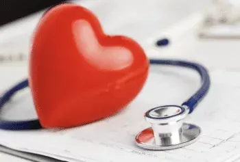 مطالعه جدید: تماشای دو یا چند ساعت تلویزیون در روز با افزایش خطر بیماری قلبی مرتبط است