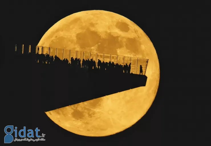 جذاب‌ترین تصاویر ‌ثبت‌شده از «ماه سگ آبی»، آخرین ابرماه سال ۲۰۲۴