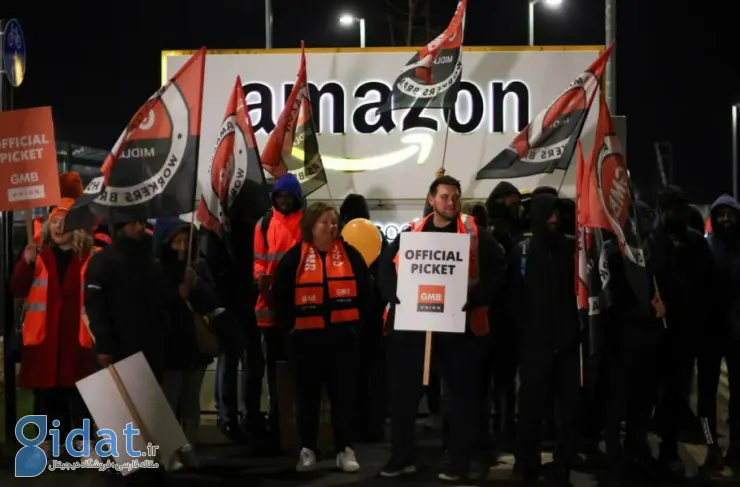 همزمان با جمعه سیاه، کارگران آمازون برای دستمزد بیشتر دست به اعتصاب زدند