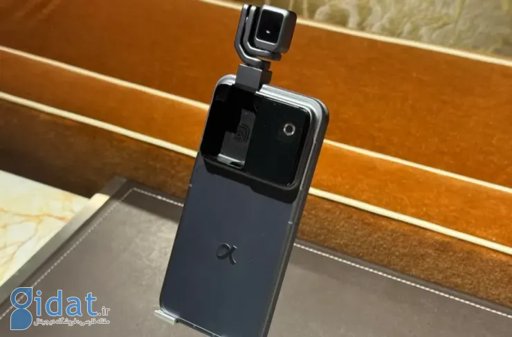 گوشی رباتیک آنر با دوربین گیمبال در نمایشگاه CES 2026 رونمایی شد