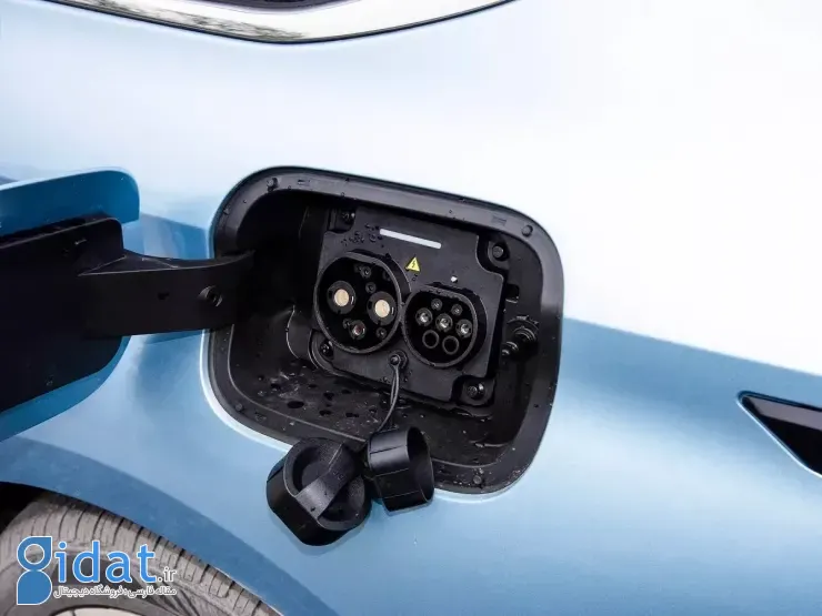 آریزو ۸ هیبرید