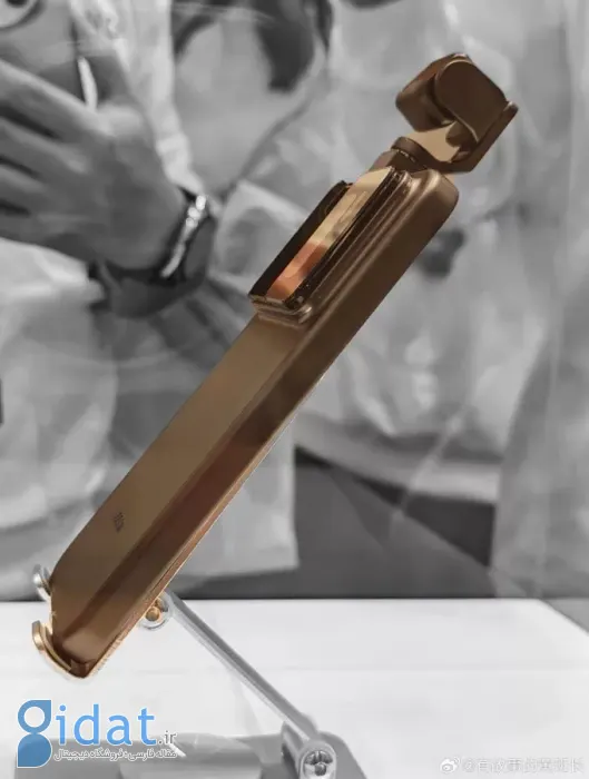 گوشی مفهومی رباتیک آنر