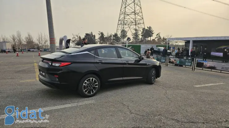 کی ام سی EJ7+