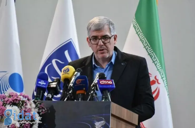 رئیس سازمان فضایی: یک کپسول زیستی برای حمل انسان به فضا در دست ساخت است