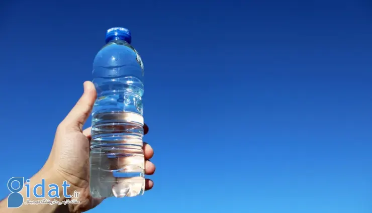 آب بطری‌های پلاستیکی