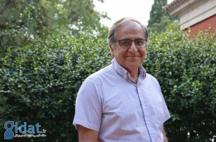 استاد کامران وفا؛ فیزیکدان برجسته ایرانی در دانشگاه هاروارد که به مطالعه دنیای ذرات می پردازد