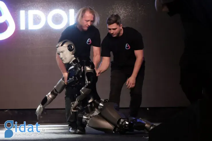 سقوط ربات روسی AIDOL به زمین