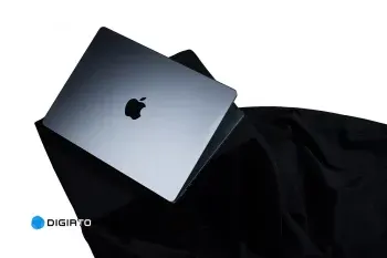 بلومبرگ: مک‌بوک ارزان‌قیمت با تراشه آیفون برای اوایل سال ۲۰۲۶ برنامه‌ریزی شده است