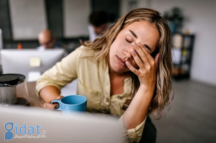 تأثیر بیخوابی بر خوردن غذاهای ناسالم
