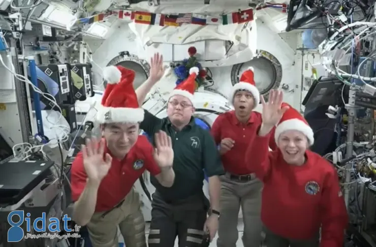 تبریک کریسمس از فضانوردان در ایستگاه فضایی: ما درست بالای مسیر پرواز بابانوئل هستیم! [تماشا کنید]