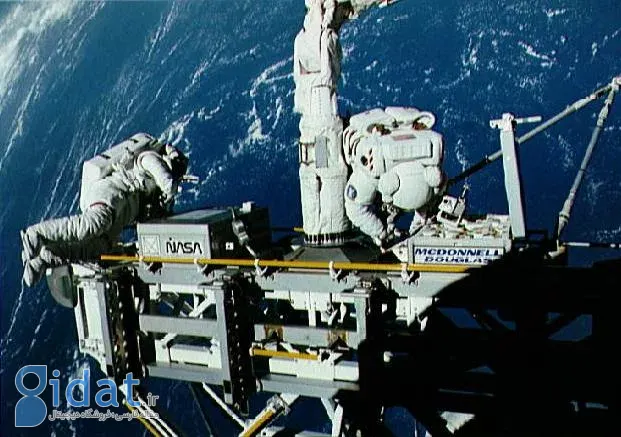 امروز در فضا: شاتل فضایی اندور در اولین پرواز خود به فضا پرتاب شد