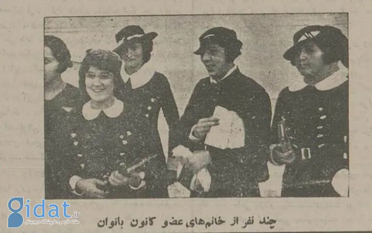 ۹۰ سال پیش، پوشیدن روسری برای زنان تهرانی تبدیل به یک معضل شد!