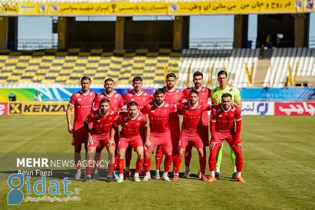 اوسمر چند بازیکن پرسپولیس را تنبیه می کند