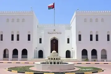 سفر ناگهانی یک مقام ارشد ایرانی به عمان