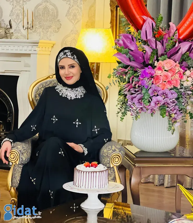 عکس شیک خاله شاد در جشن تولدش