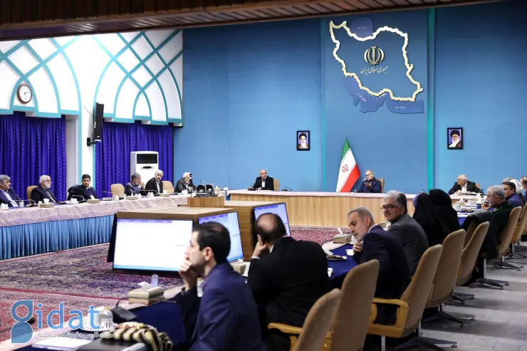 انتقاد جمهوری اسلامی از بزرگی دولت