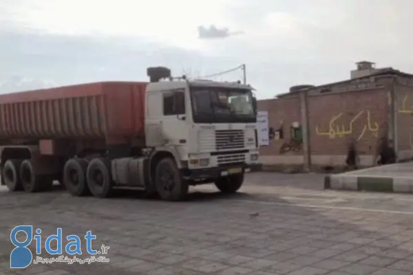یک تریلر با راننده ۱۳ ساله در یزد توقیف شد!