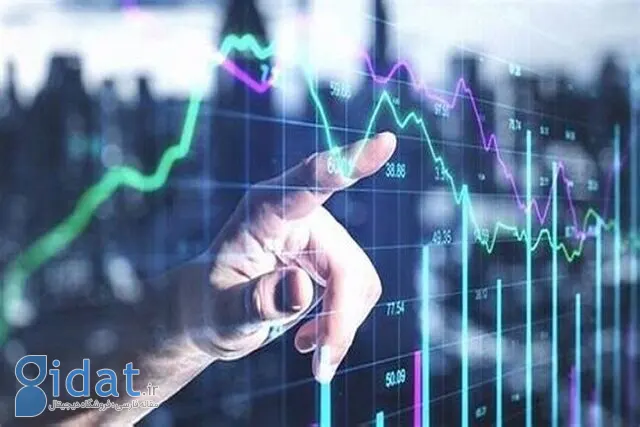 بورس سقوط کرد اما همچنان در کانال ۳.۲ میلیونی باقی ماند