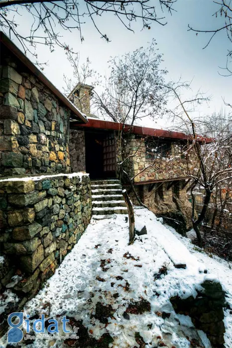 Houshang-Seyhouns-Summer-House-20