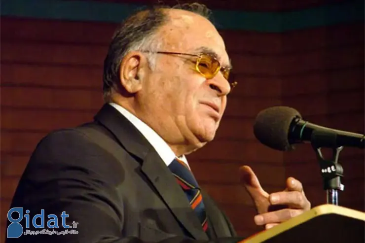 «محمد نوری» روی دیوارنگاره میدان فاطمی تهران
