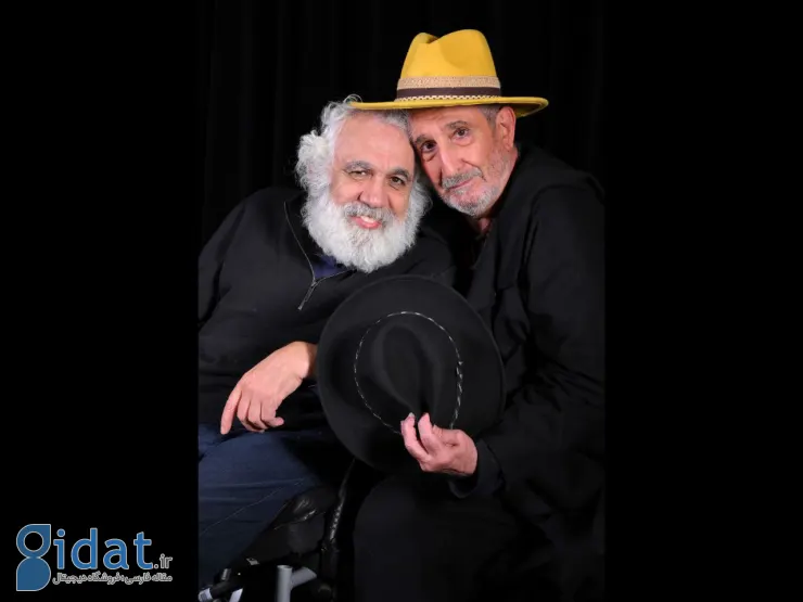 رونمایی از لوگوموشن و تصویری از فرهاد آییش در نمایش «ونگوگ»