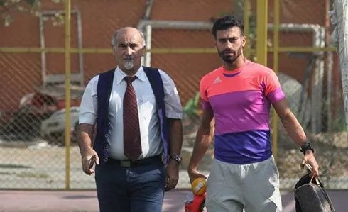پدر رامین رضاییان برای نایب قهرمانی پرسپولیس زحمت زیادی کشید