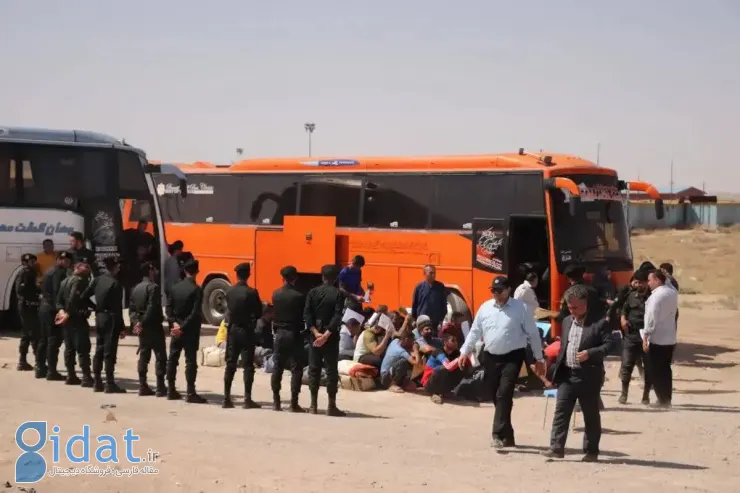 ایران ۲۹۲ زندانی افغان را آزاد کرد