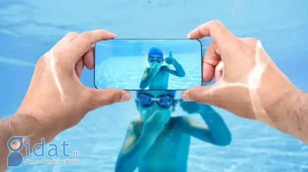 extend-phone-life-5-a-person-taking-an-underwater-photo-of-a-child-620x348