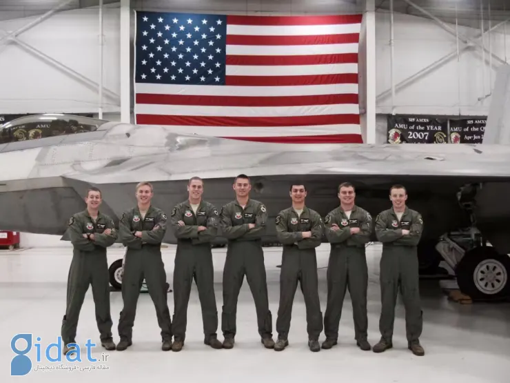 خلبانان جنگنده «اف-۲۲» چگونه انتخاب می‌شوند؟