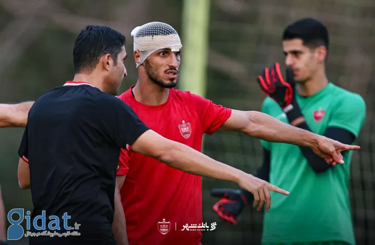 یک تصویر، هزار حرف؛ پرسپولیس از غیرت علیپور تقدیر کرد