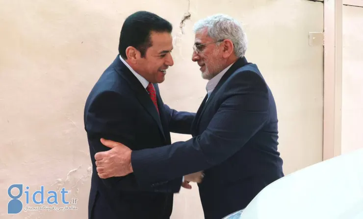 پوشش متفاوت ژنرال قاآنی در عراق مورد توجه قرار گرفت