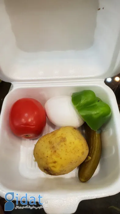 عکسی عجیب و تکان دهنده از غذای یک پزشک اورژانس