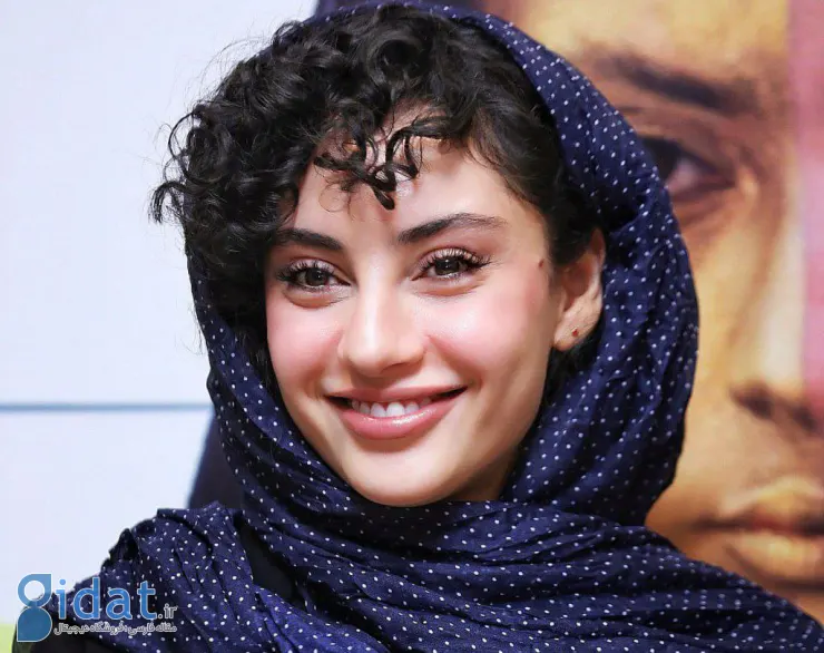 عکس جذاب و تازه از پروانه با تم سیاه و سفید