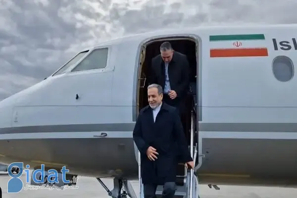 استقبال قطری ها از عراقچی در فرودگاه دوحه