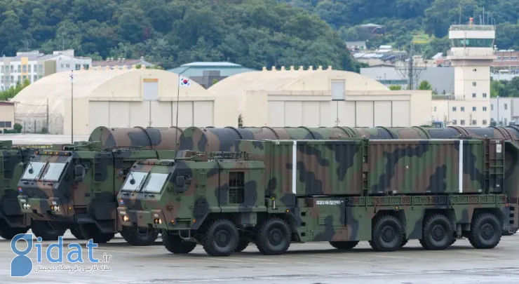 یک موشک بالستیک سنگرشکن با کلاهک ۸۰۰۰ کیلوگرمی