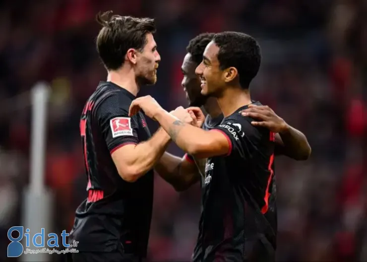 لورکوزن حریف را تکه تکه کرد!